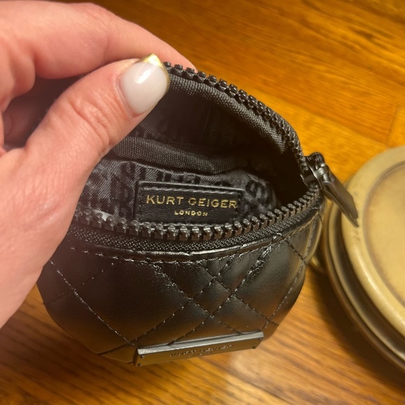 LOW START ✨NIB w/tag. Kurt Geiger Brixton Quilted Black leather Wristlet. - Picture 8 of 12